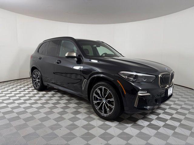 2021 BMW X5 M50i's photo