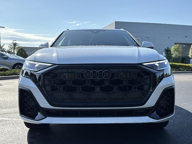 2026 Audi Q8
