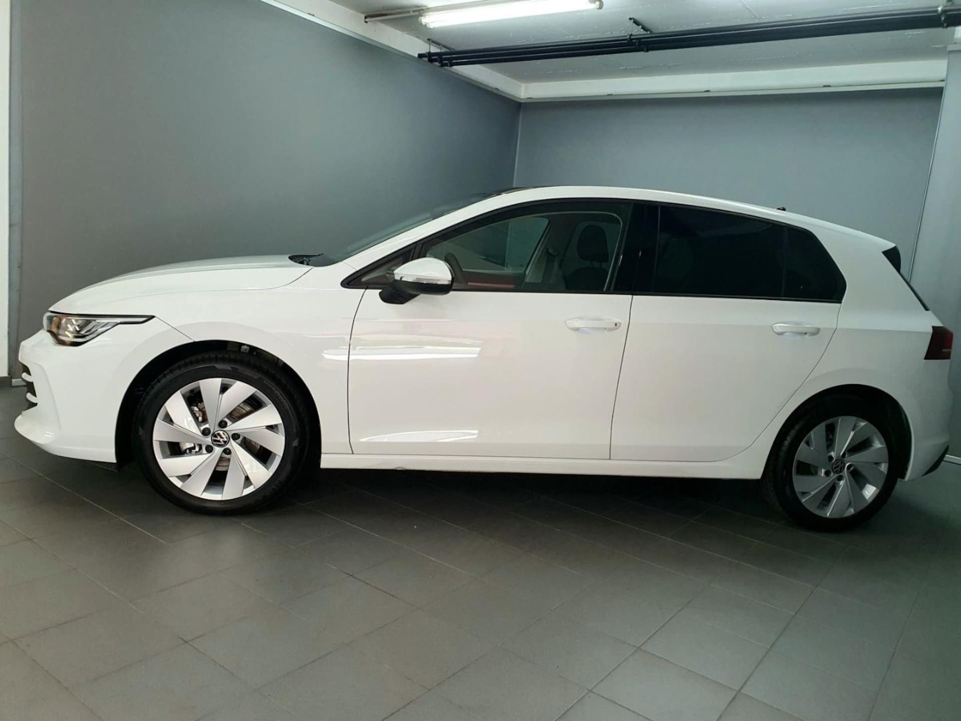 Volkswagen Golf Life