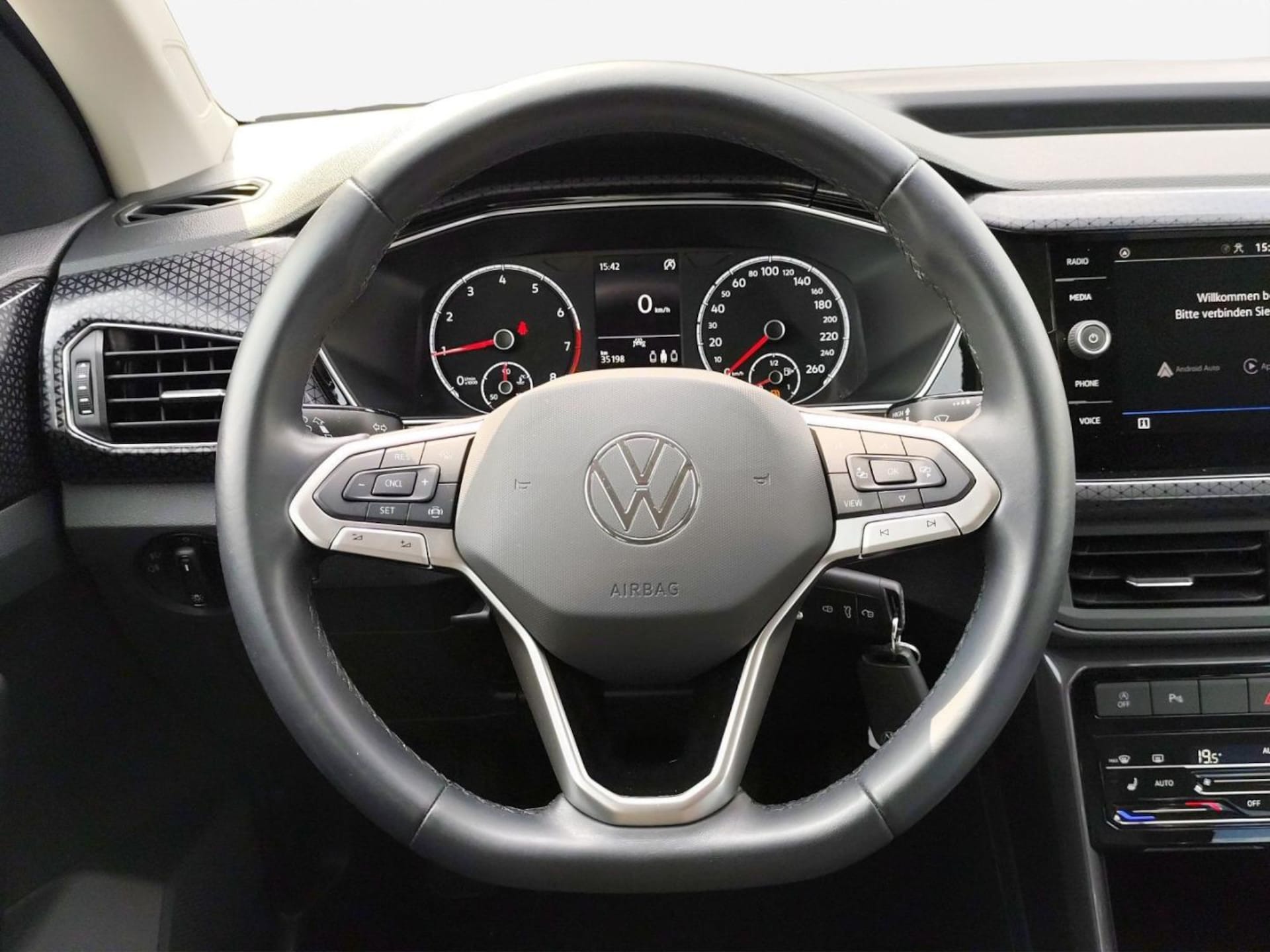 Volkswagen T-Cross Style