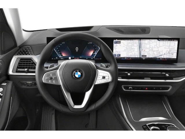 2023 BMW X7