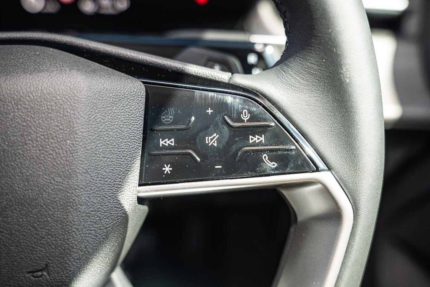Image about Audi Q3 Sportback TFSI 110 kW