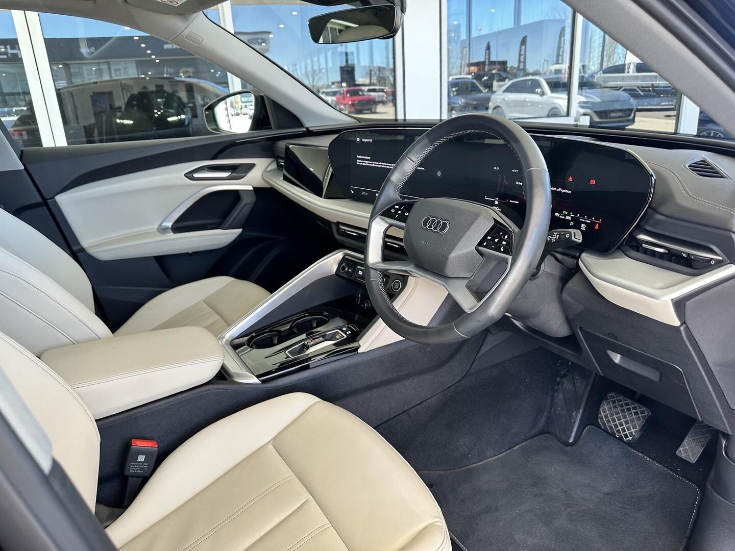 Image about Audi Q5 SUV TFSI 150 kW