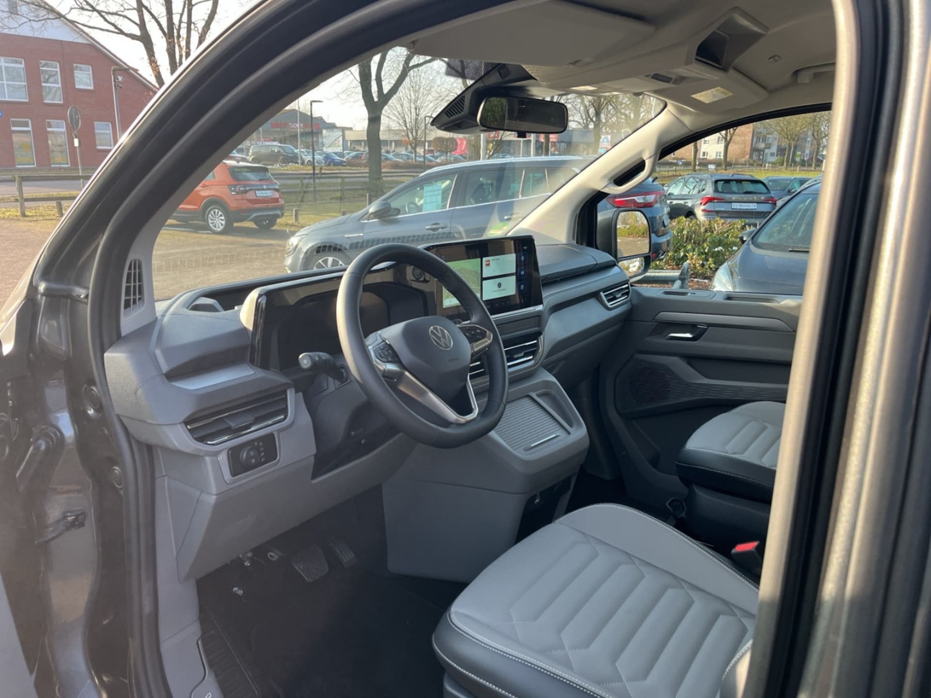 Volkswagen Caravelle Style