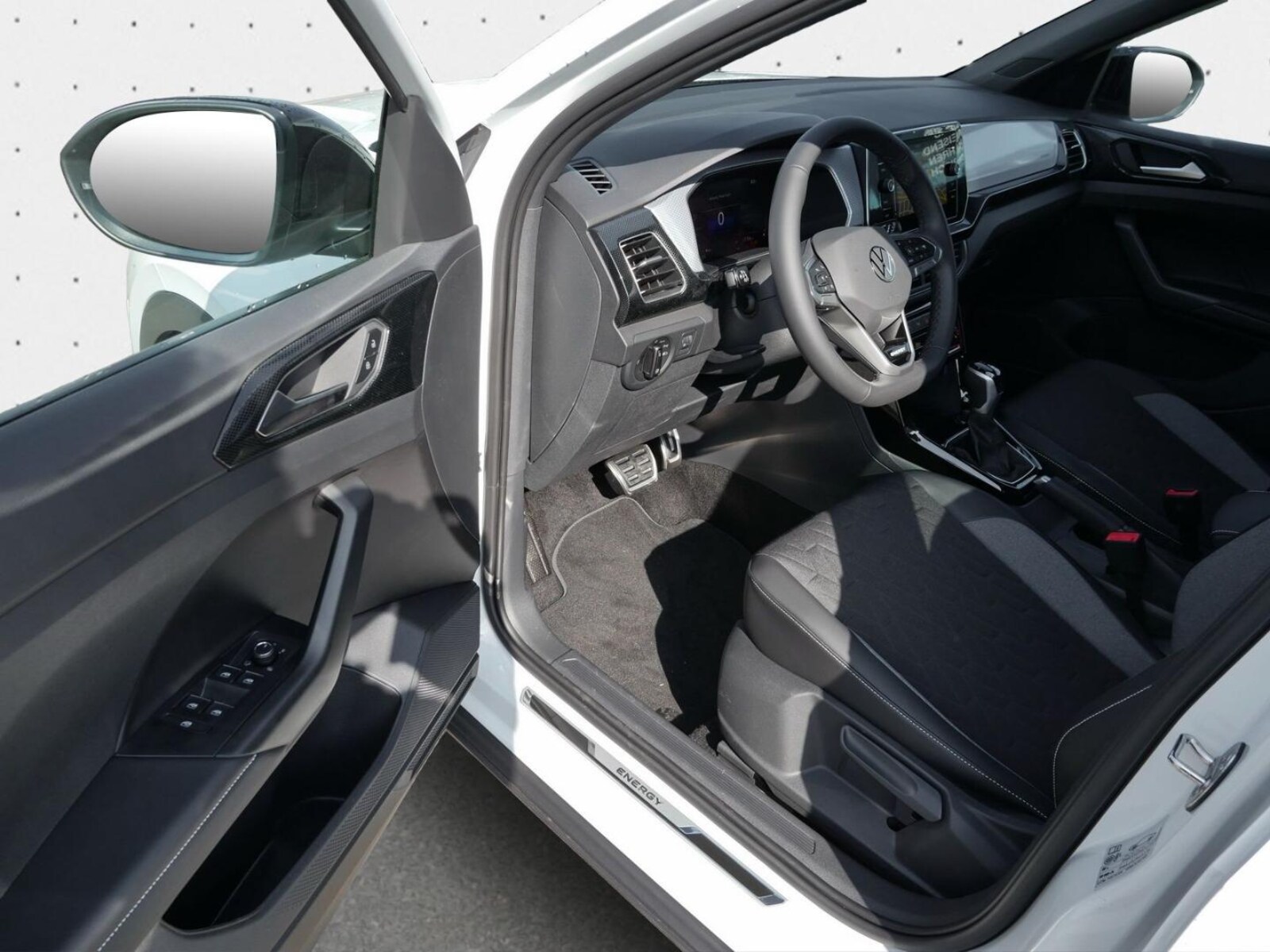 Volkswagen T-Cross – Bild 14