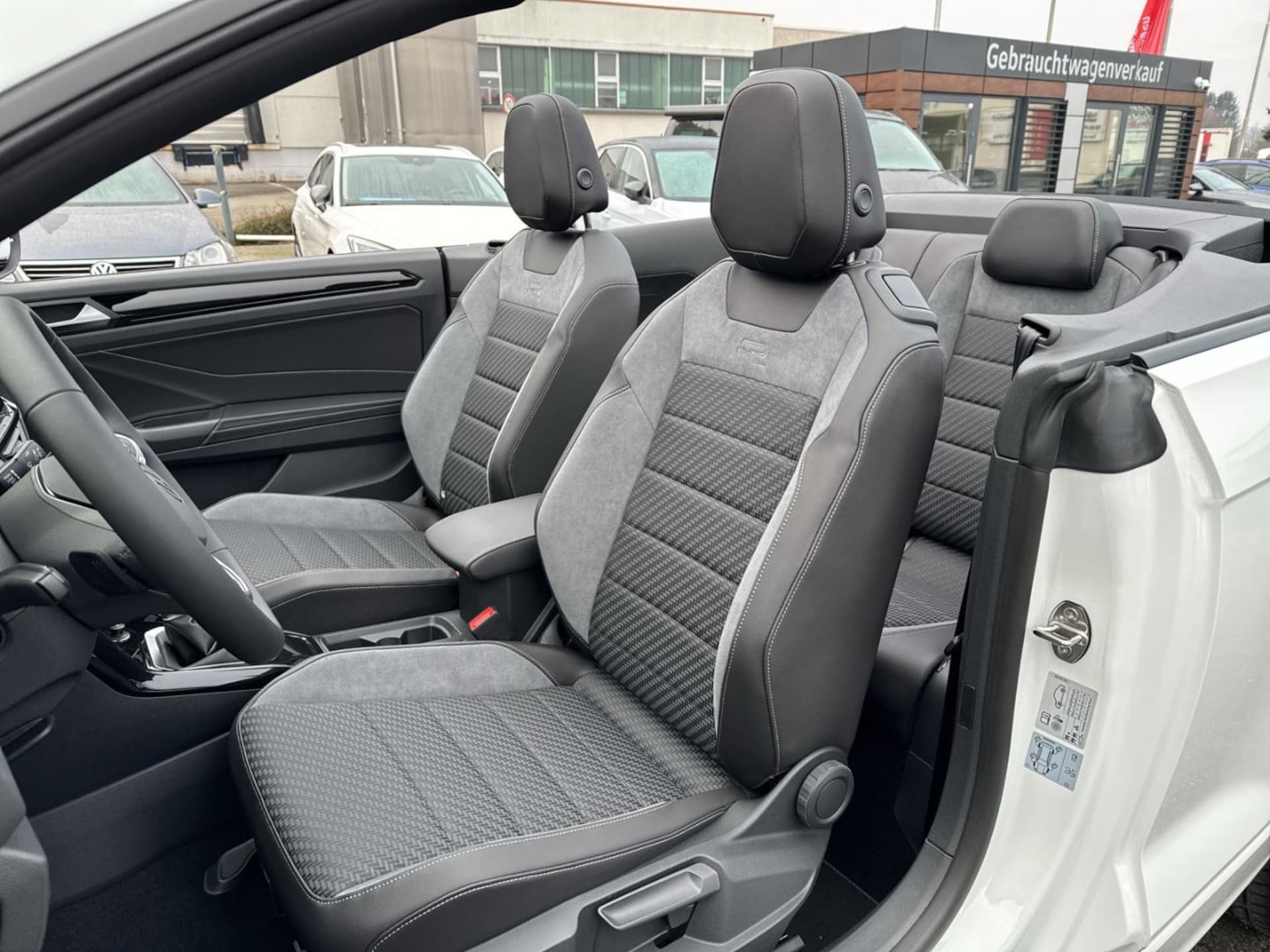 Volkswagen T-Roc Cabriolet R-Line