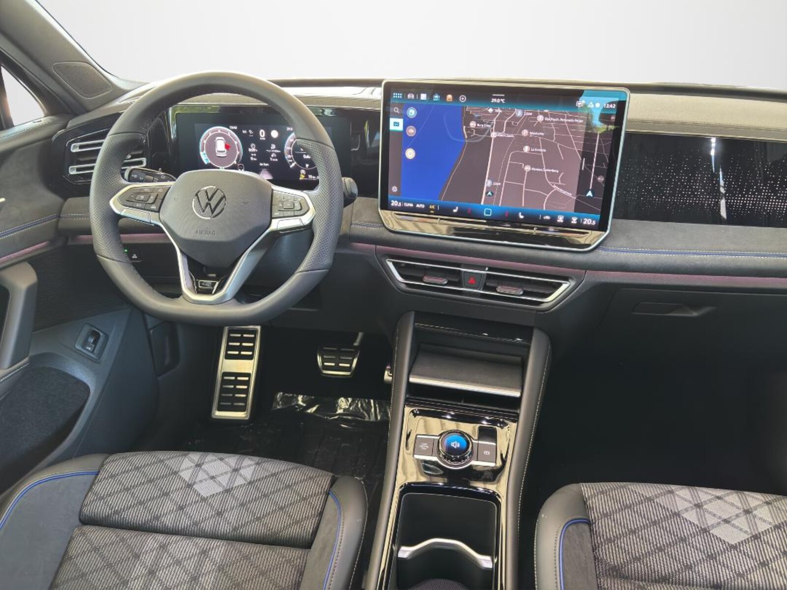 Volkswagen Tiguan – Bild 14