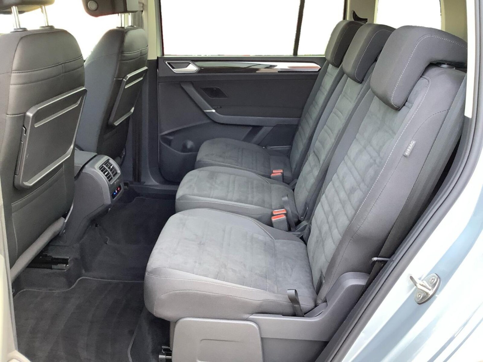 Volkswagen Touran – Bild 9