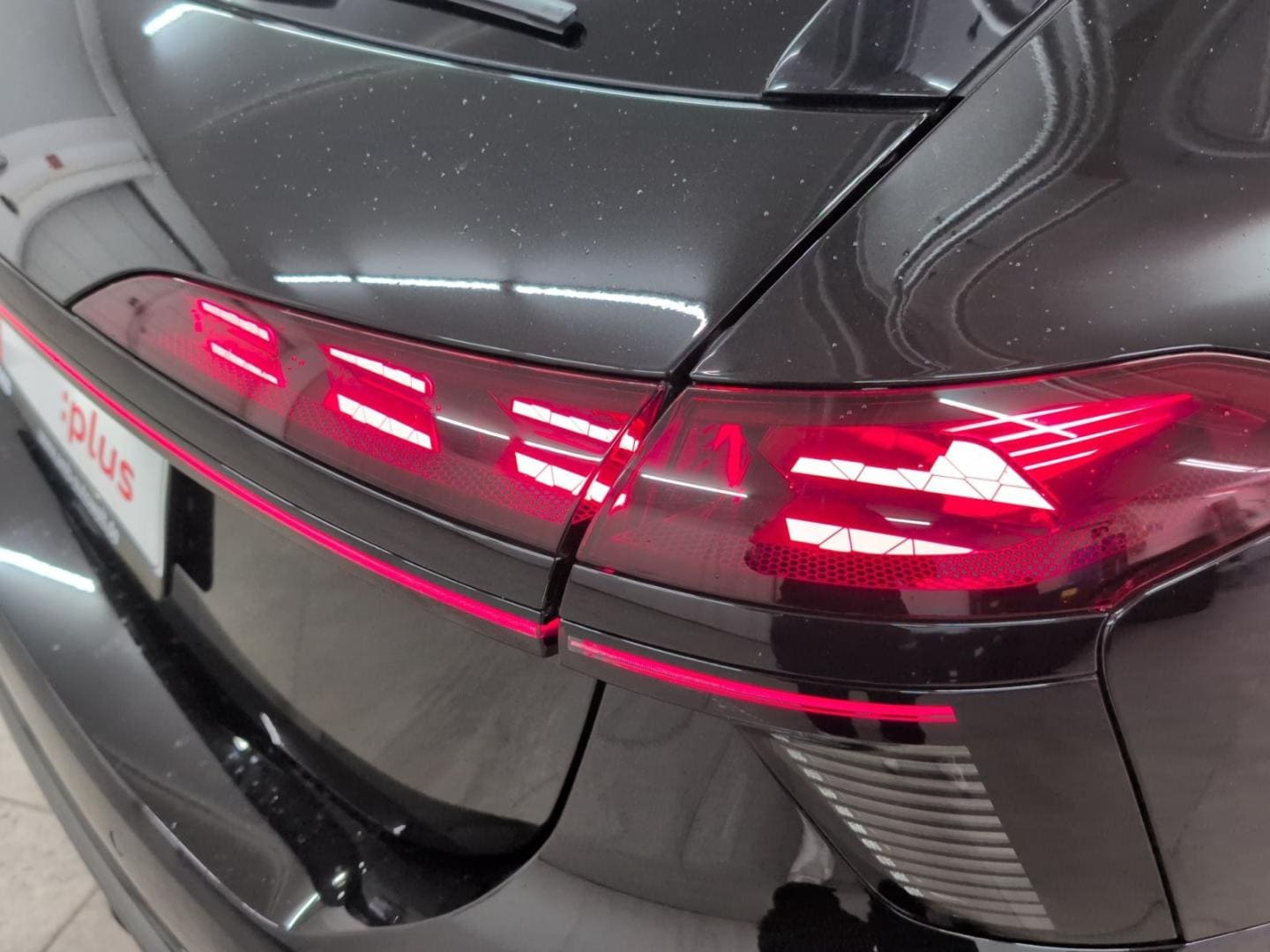 Bild über Audi A6 Avant TFSI 150 kW S tronic - für weitere Informationen kontaktieren Sie den Audi Partner