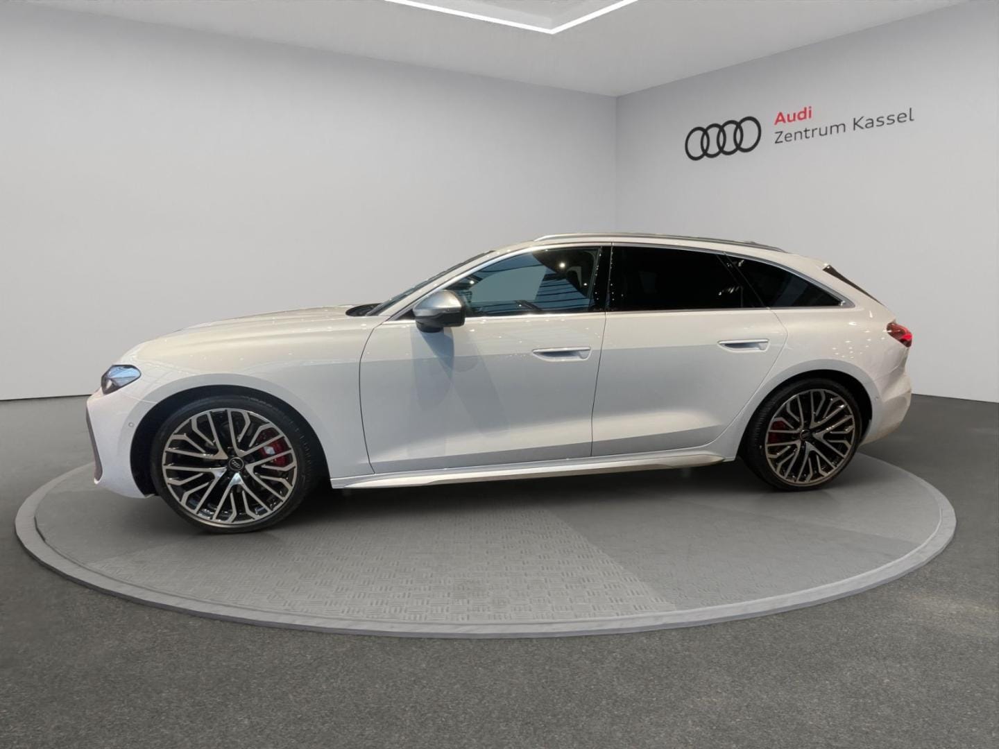Bild über Audi S5 Avant TFSI 270 kW S tronic - für weitere Informationen kontaktieren Sie den Audi Partner