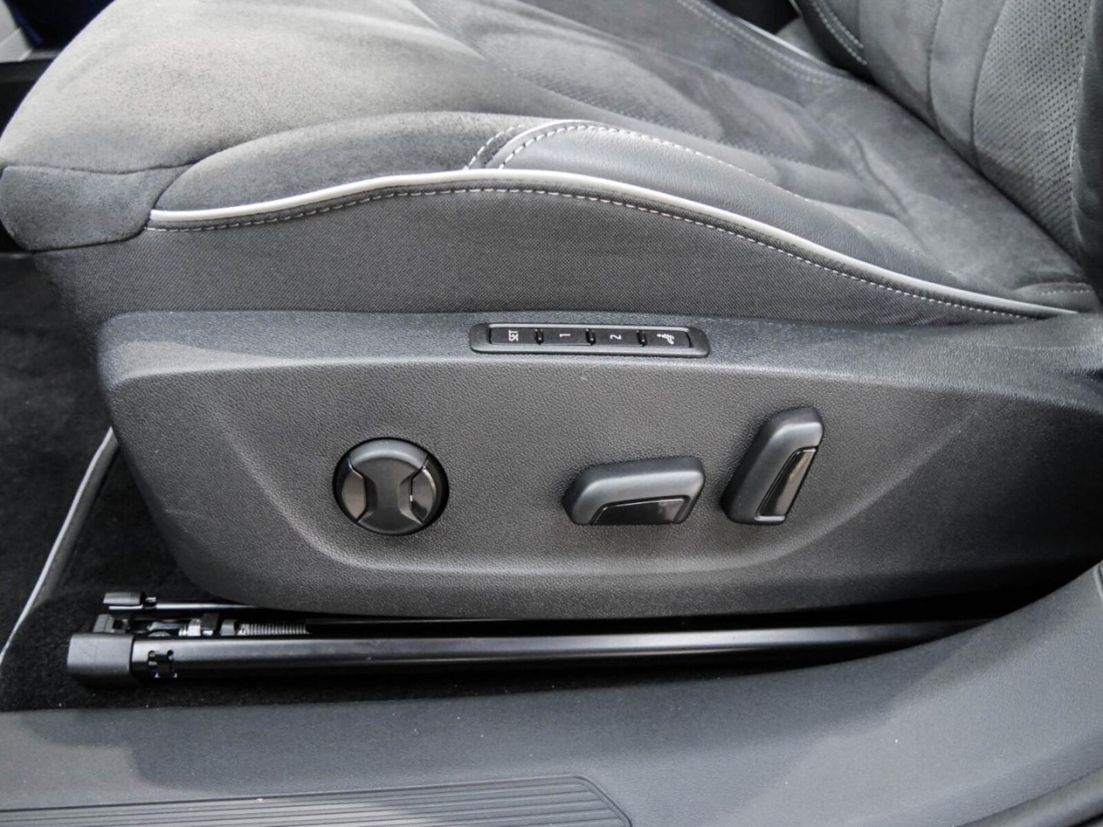 Škoda Enyaq – Bild 11
