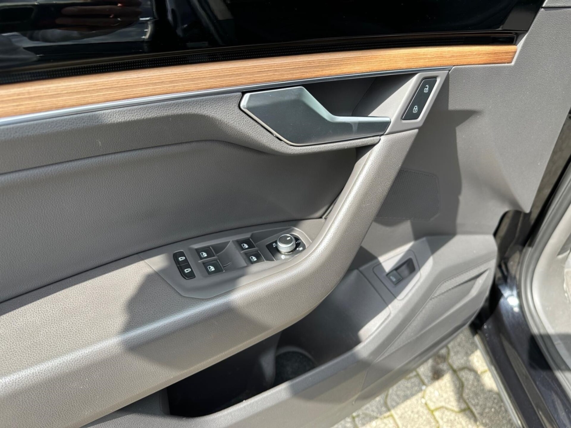 Volkswagen Touareg Basis-Modell