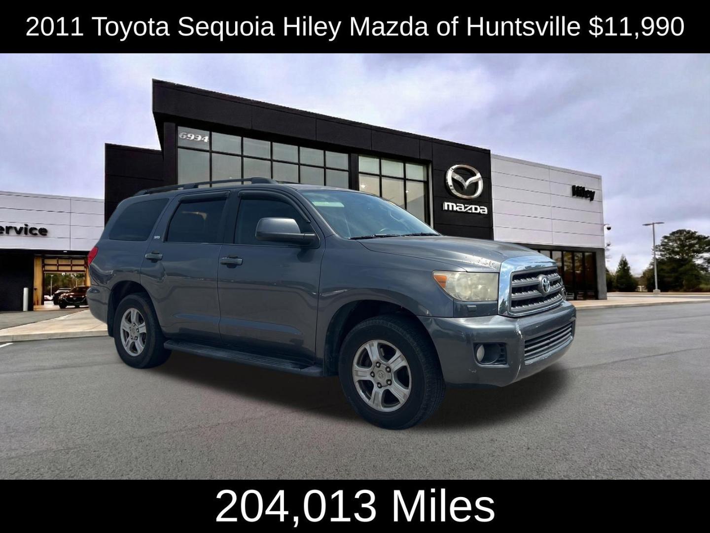 2011 Toyota Sequoia 5.7 Auto SR5's photo