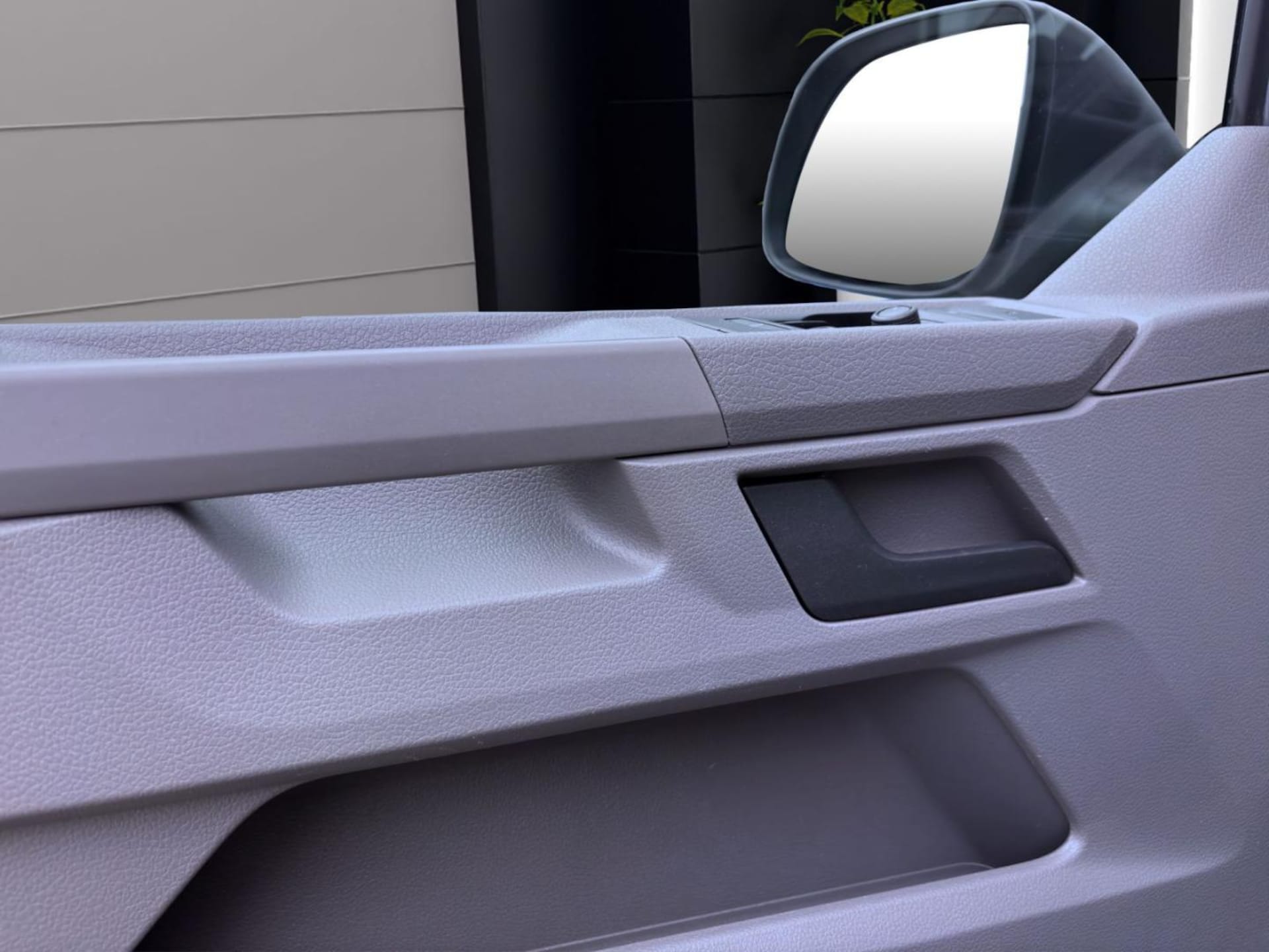 Volkswagen T6.1 Transporter Kombi kurzer Radstand