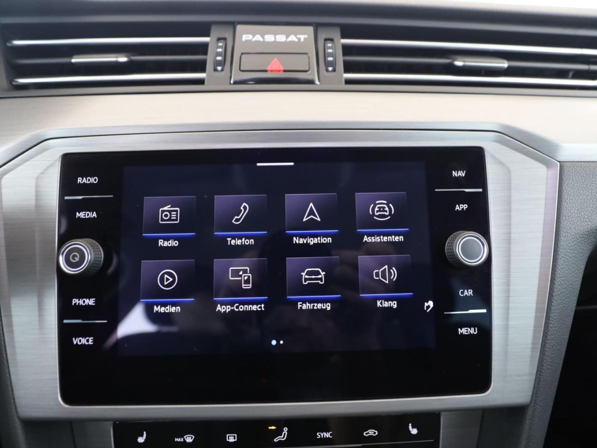 Volkswagen Passat Variant Basis-Modell