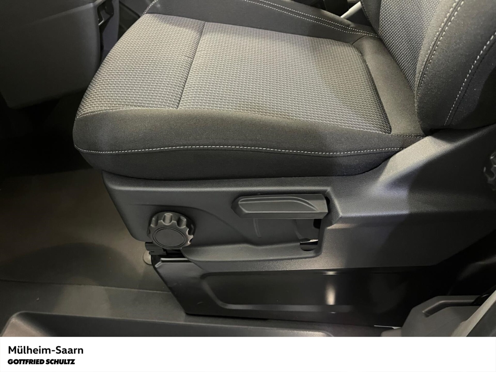 Volkswagen Transporter Kasten kurzer Radstand