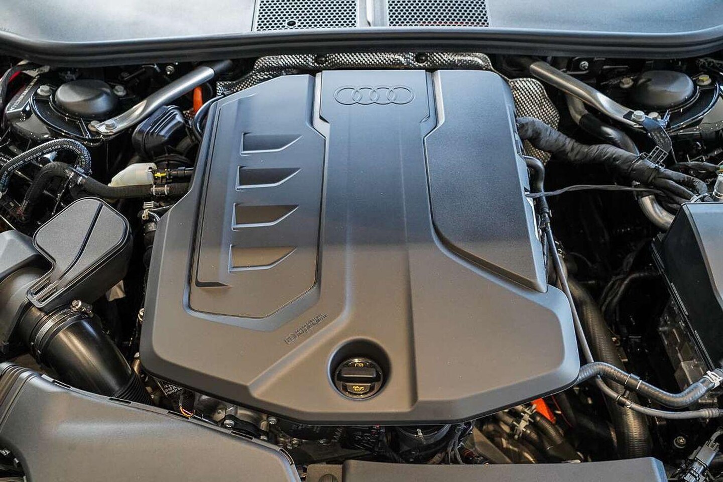 Image about Audi A5 Sedan TFSI e e-hybrid quattro 270 kW S tronic