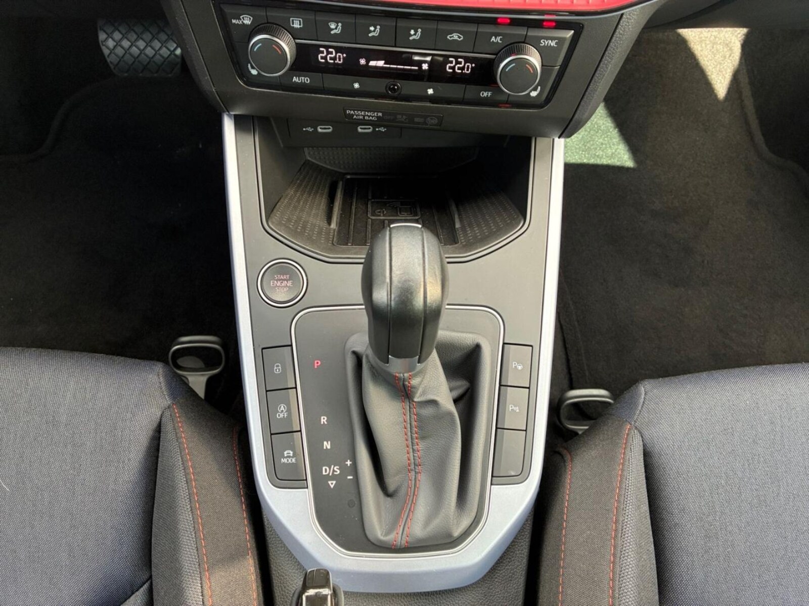 SEAT Arona – Bild 11
