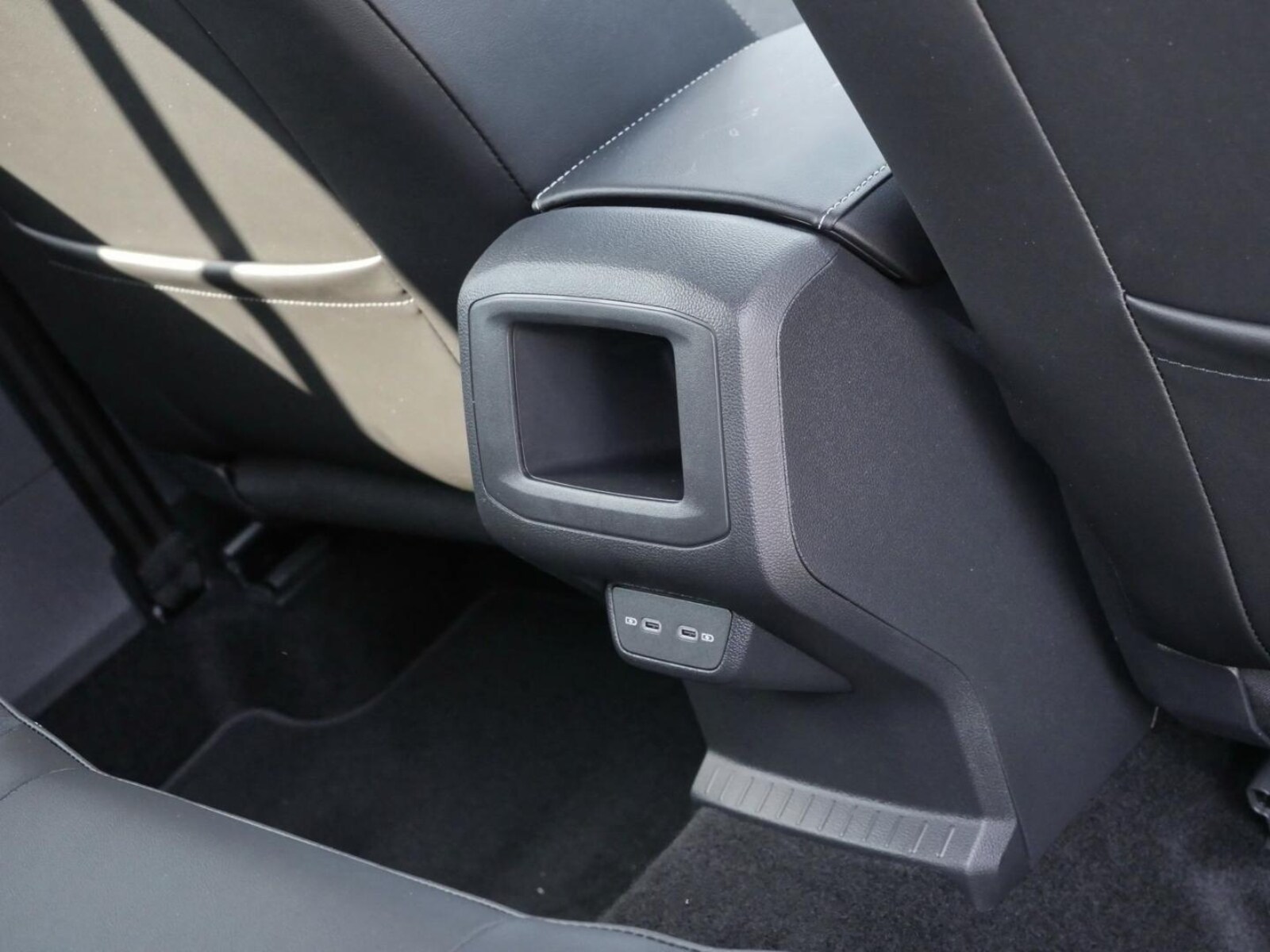 Volkswagen T-Cross – Bild 17