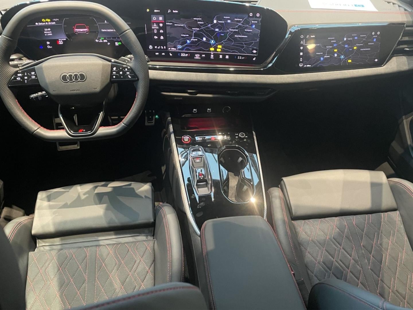 Bild über Audi S5 Avant TFSI 270 kW S tronic - für weitere Informationen kontaktieren Sie den Audi Partner