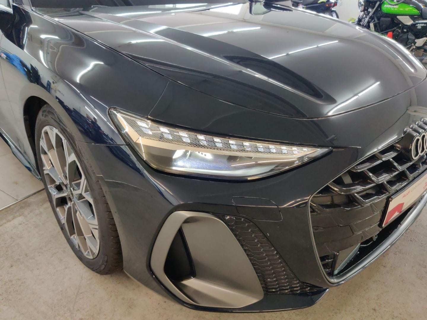 Bild über Audi A6 Avant TFSI 150 kW S tronic - für weitere Informationen kontaktieren Sie den Audi Partner