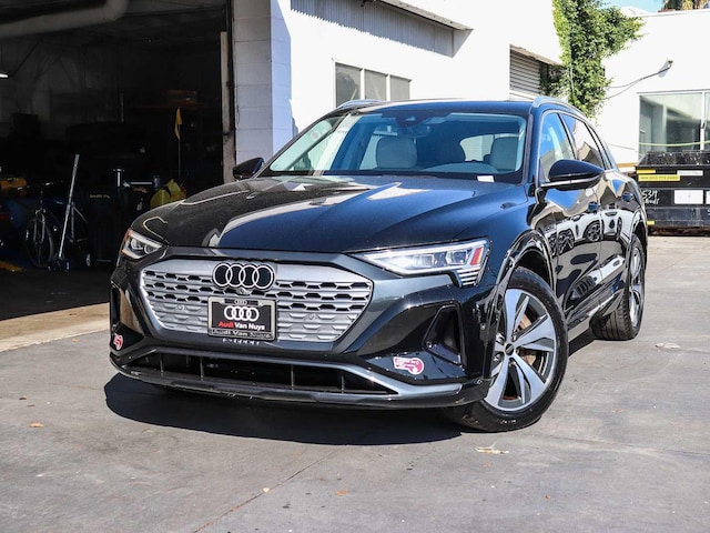2024 Audi Q8 e-tron