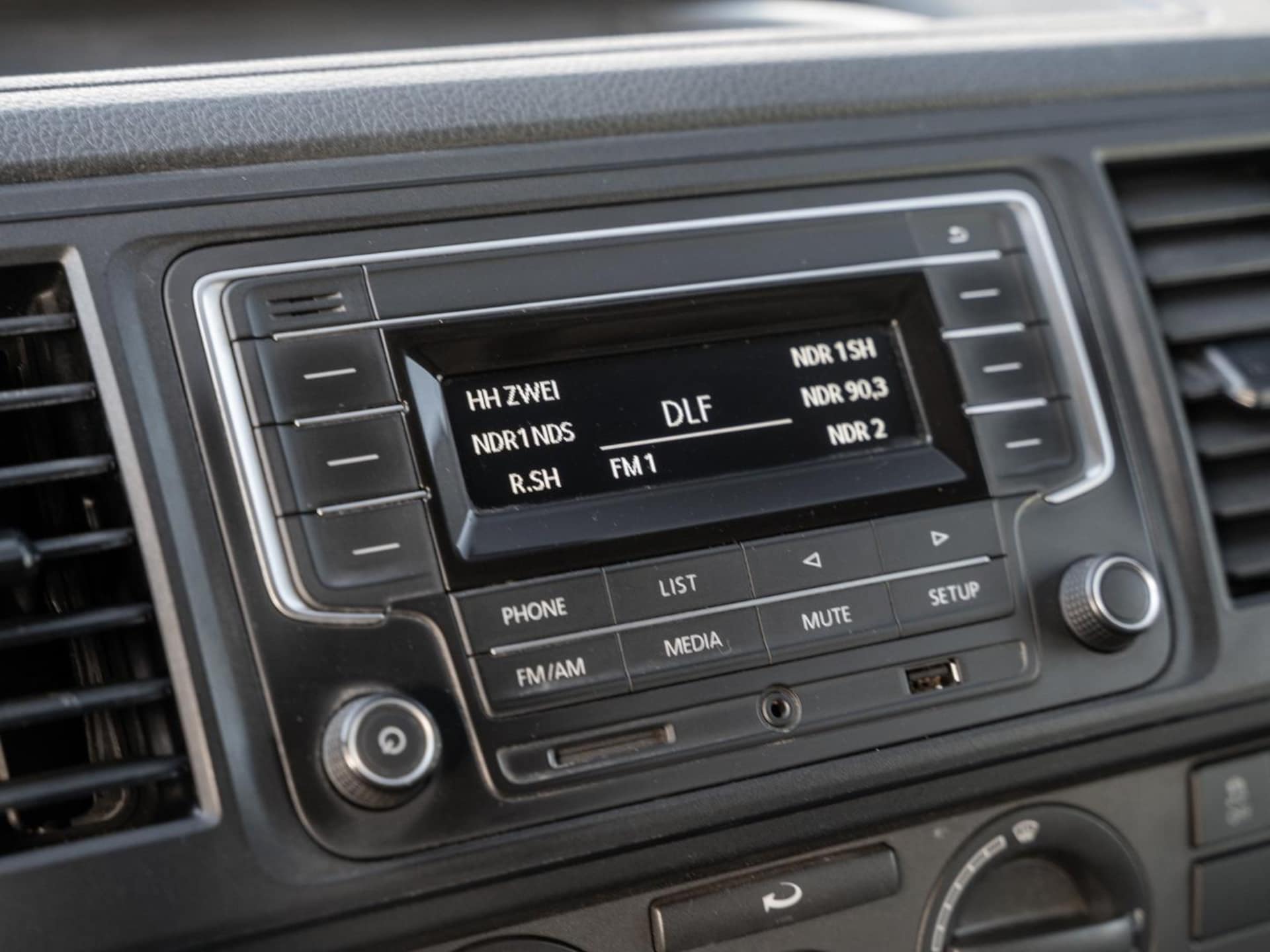 Volkswagen T6 Transporter Kasten kurzer Radstand