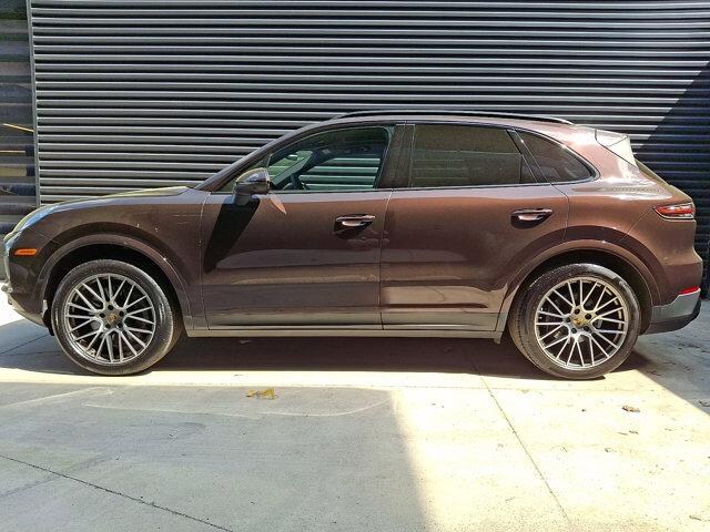 2023 Porsche Cayenne