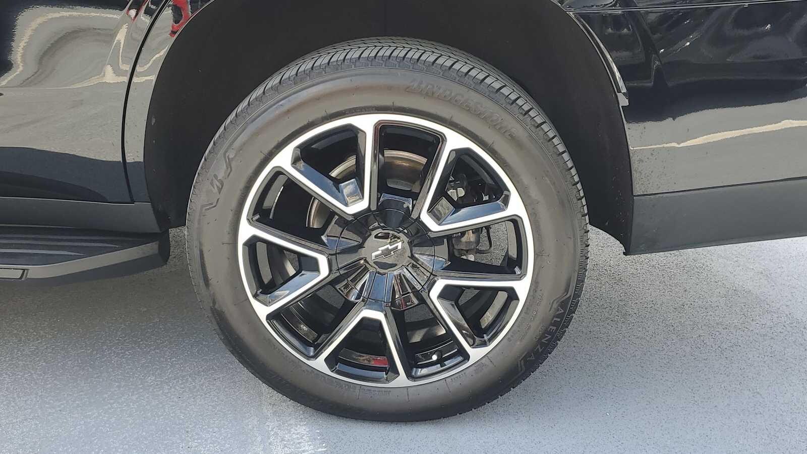 2025 Chevrolet Tahoe RST - Photo 13