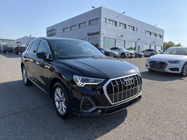 2025 Audi Q3 45 TFSI S Line Premium Plus quattro's photo