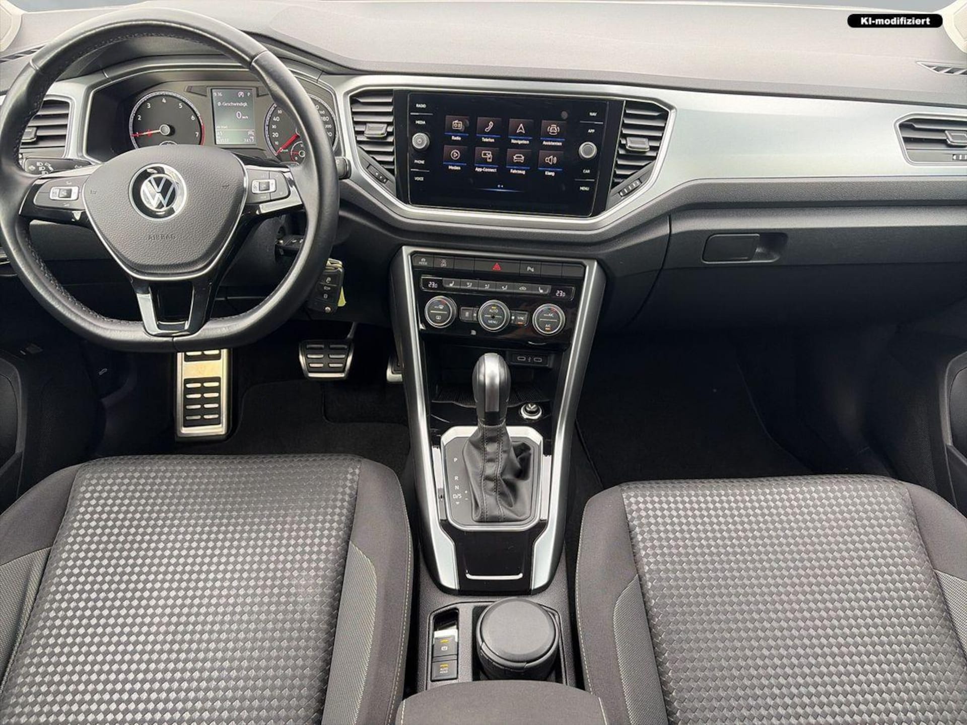 Volkswagen T-Roc Active