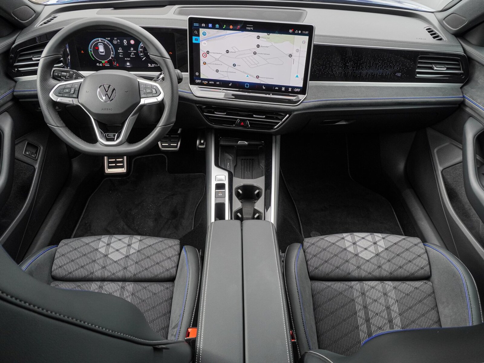 Volkswagen Passat – Bild 11