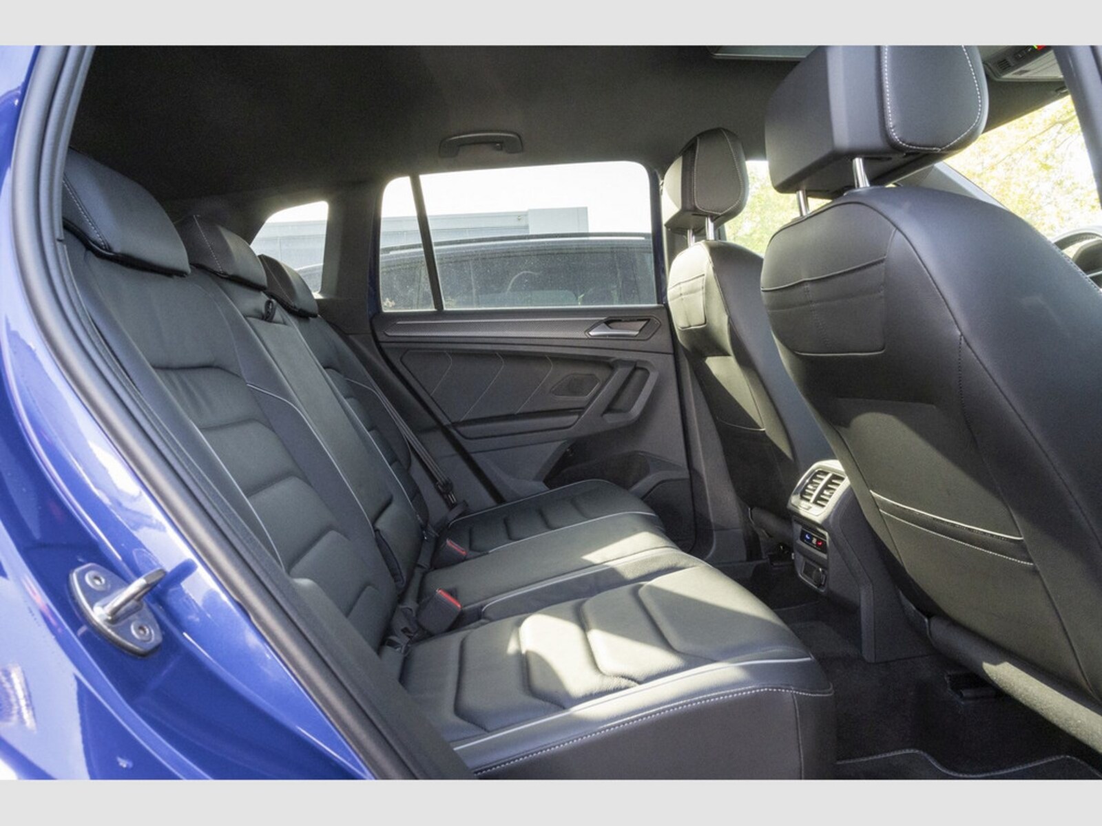 Volkswagen Tiguan – Bild 10