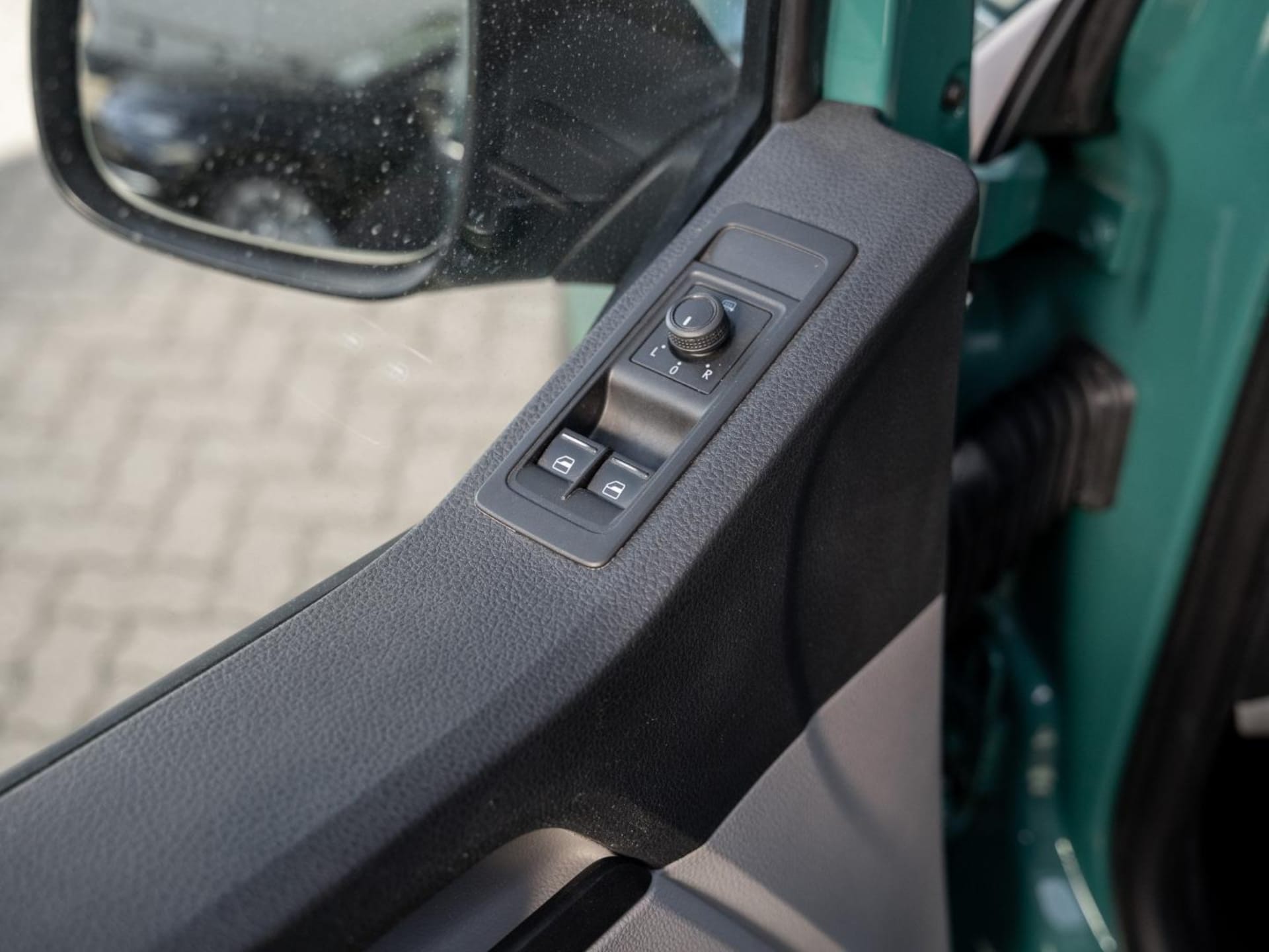 Volkswagen T6 Transporter Kasten kurzer Radstand