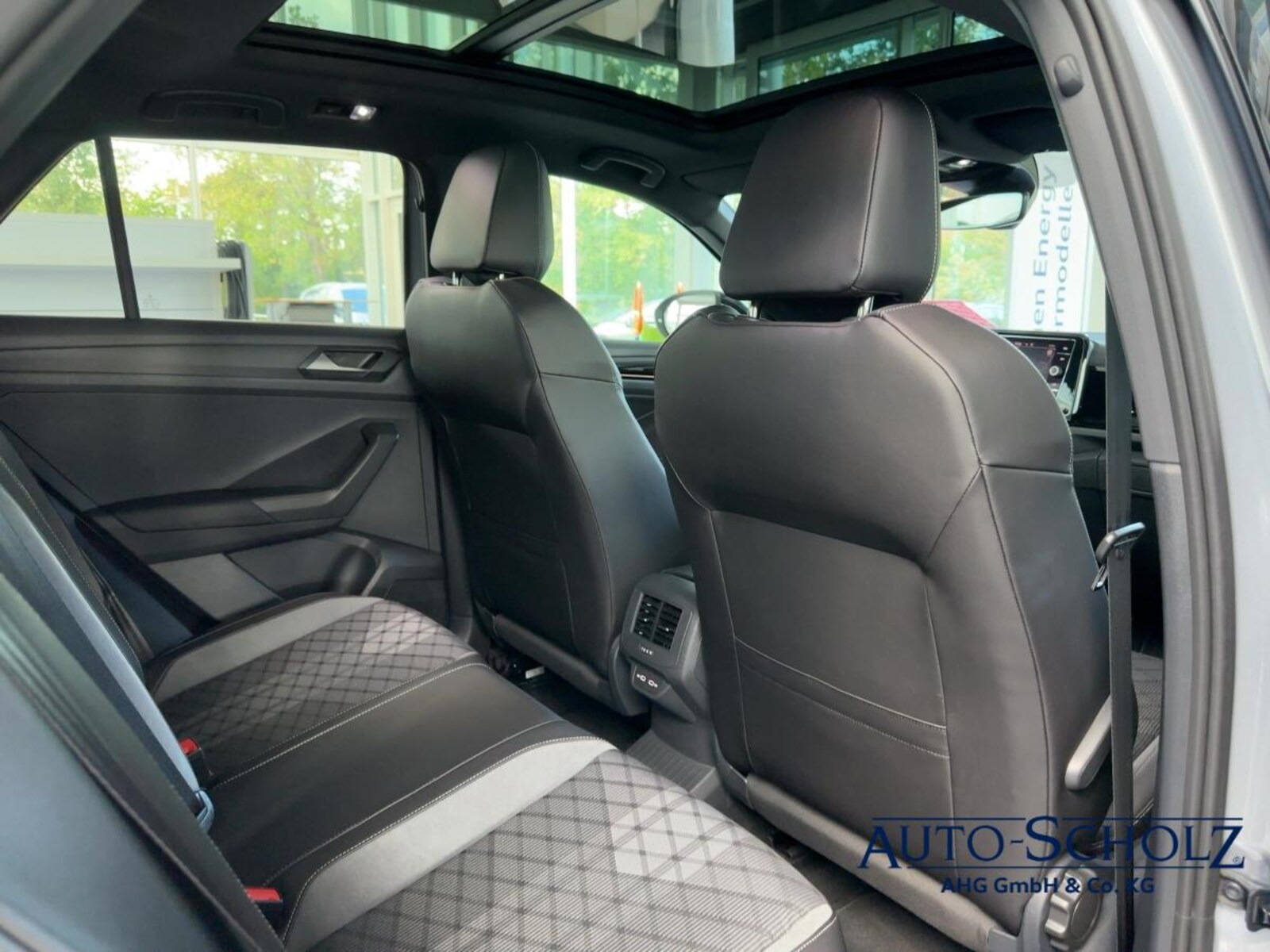 Volkswagen T-Roc – Bild 11