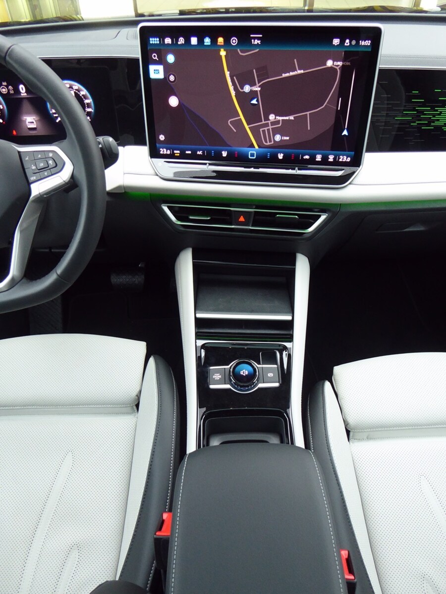 Volkswagen Tiguan – Bild 9