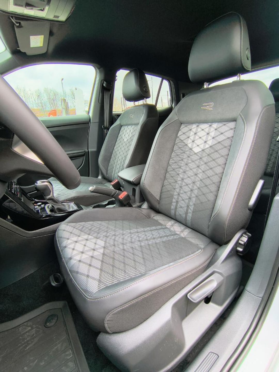 Volkswagen T-Cross R-Line Plus