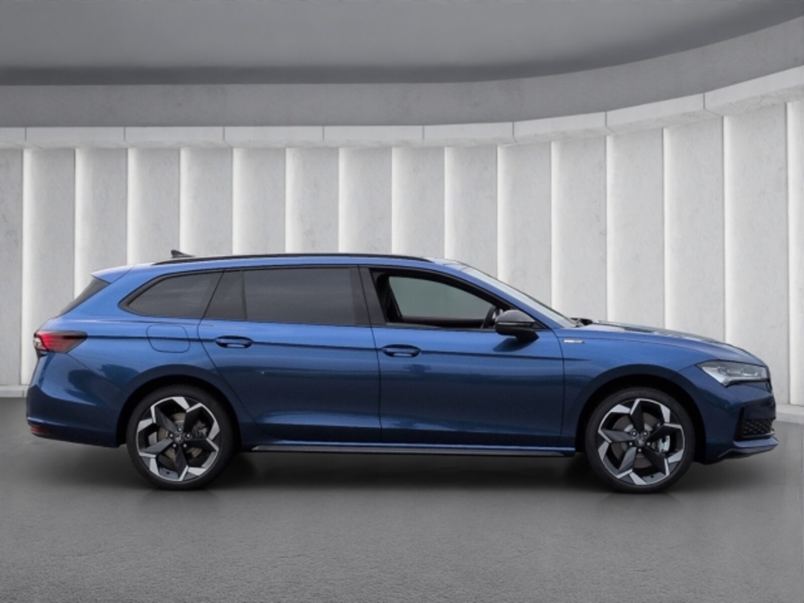 Škoda Superb Combi – Bild 3