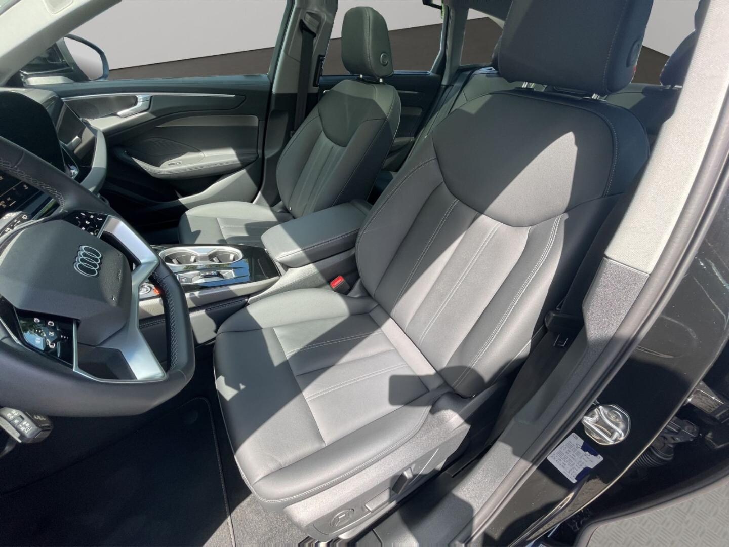 Bild über Audi A6 Avant TDI quattro 150 kW S tronic - für weitere Informationen kontaktieren Sie den Audi Partner