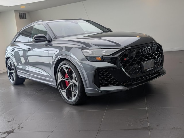 Photo of 2026 Audi RS Q8 SUV performance