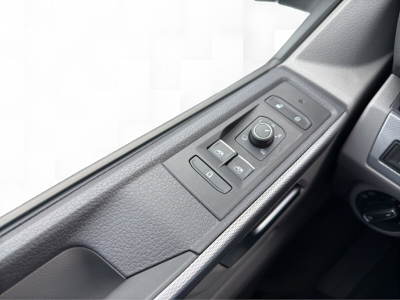 Volkswagen T6.1 California – Bild 24