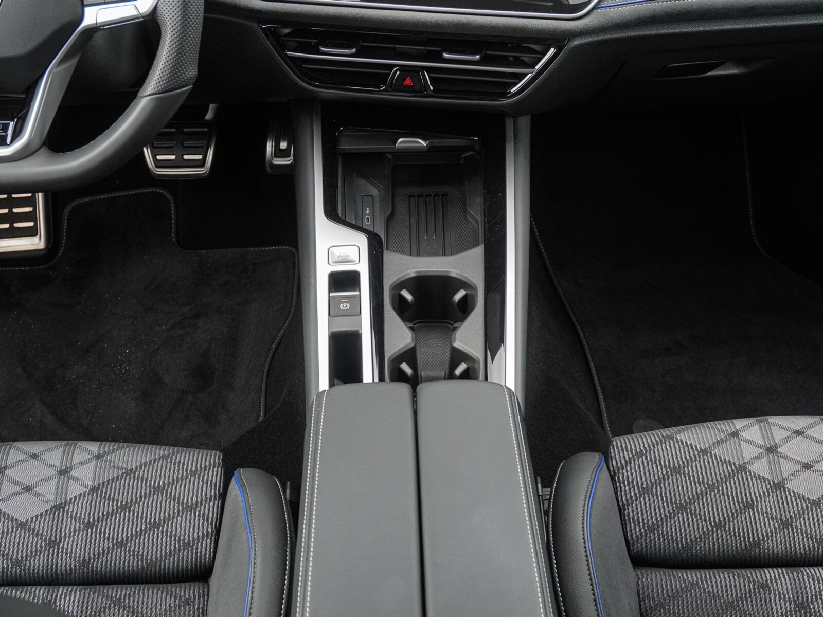 Volkswagen Passat – Bild 14