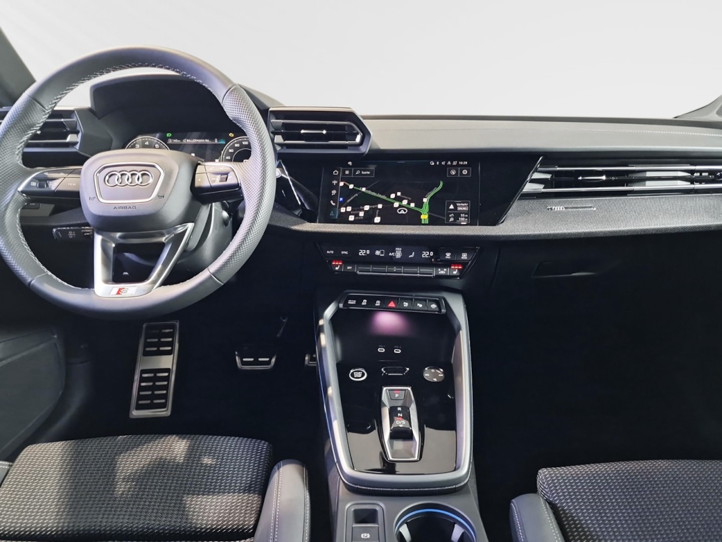 Bild über Audi A3 Sportback TFSI 110 kW S tronic - für weitere Informationen kontaktieren Sie den Audi Partner