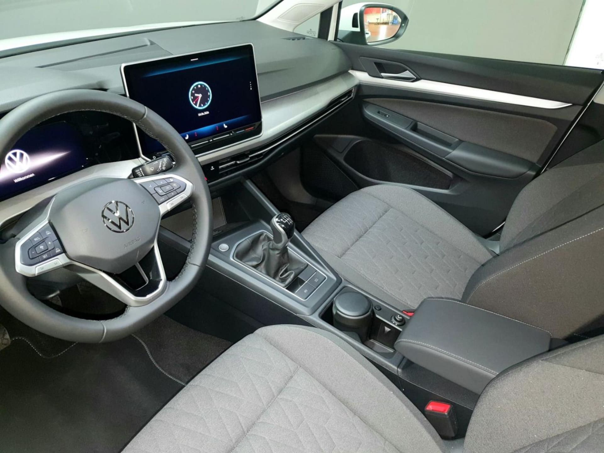 Volkswagen Golf Life