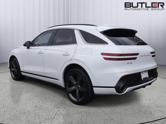 2023 Genesis GV70