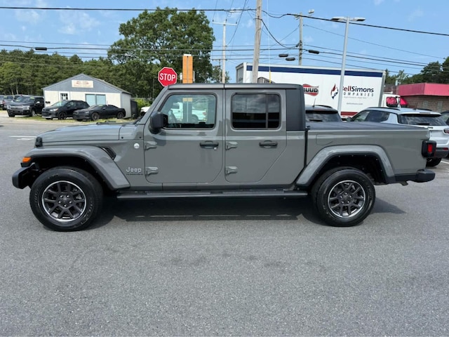 2023 Jeep Gladiator