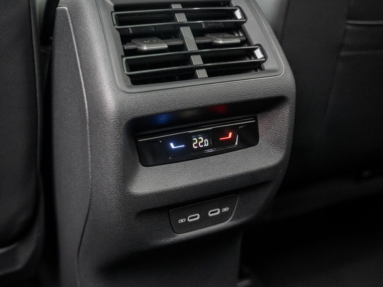 Volkswagen Tiguan – Bild 10
