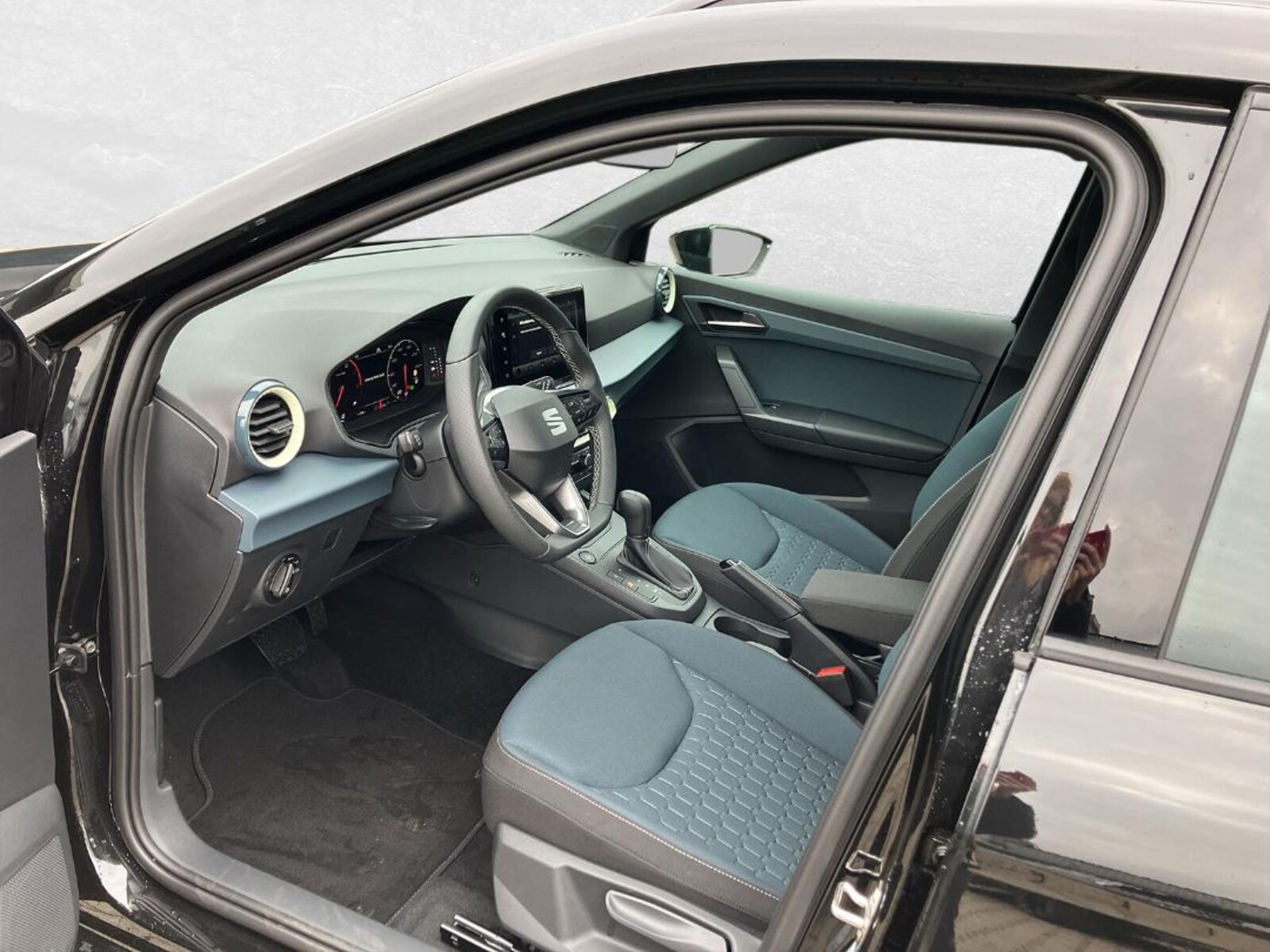 SEAT Arona – Bild 9