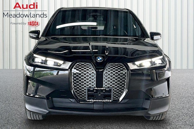 2025 BMW iX