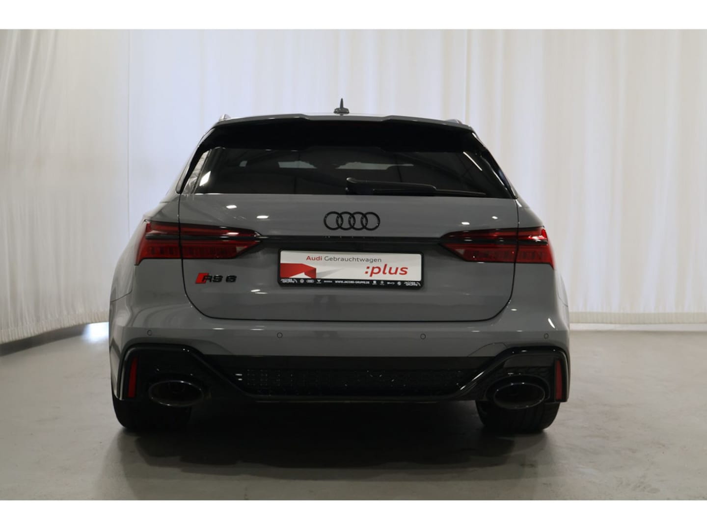 Bild über Audi RS 6 Avant TFSI quattro tiptronic - für weitere Informationen kontaktieren Sie den Audi Partner